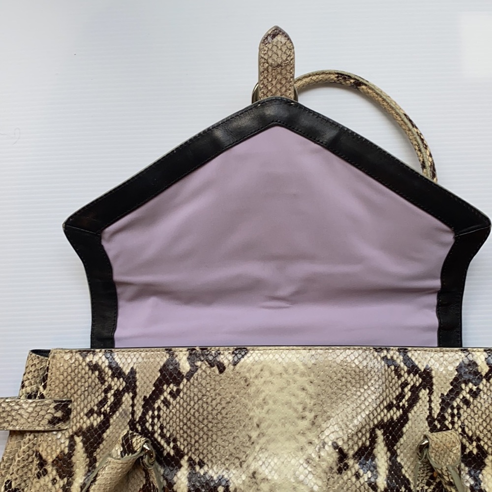 Beautiful Cole Haan Handbagtrinity Python Print - image 3